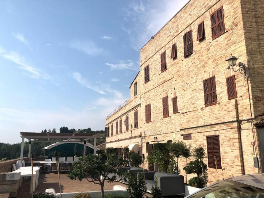 Castello - Solo Pernotto Cupra Marittima Exterior foto